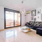 Apolo Id193 Appartement